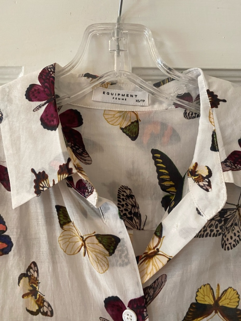 Equipment Silk Butterfly Shirt. Sz. XS - Picture 4 of 7
